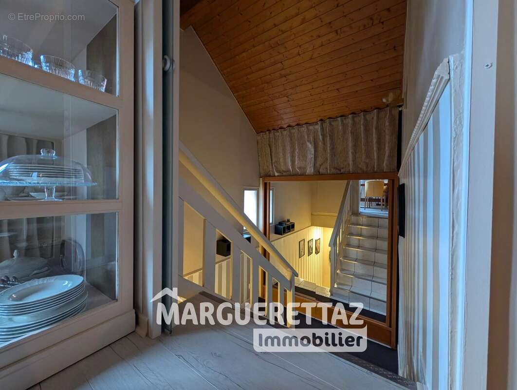 Appartement à SAINT-JEOIRE