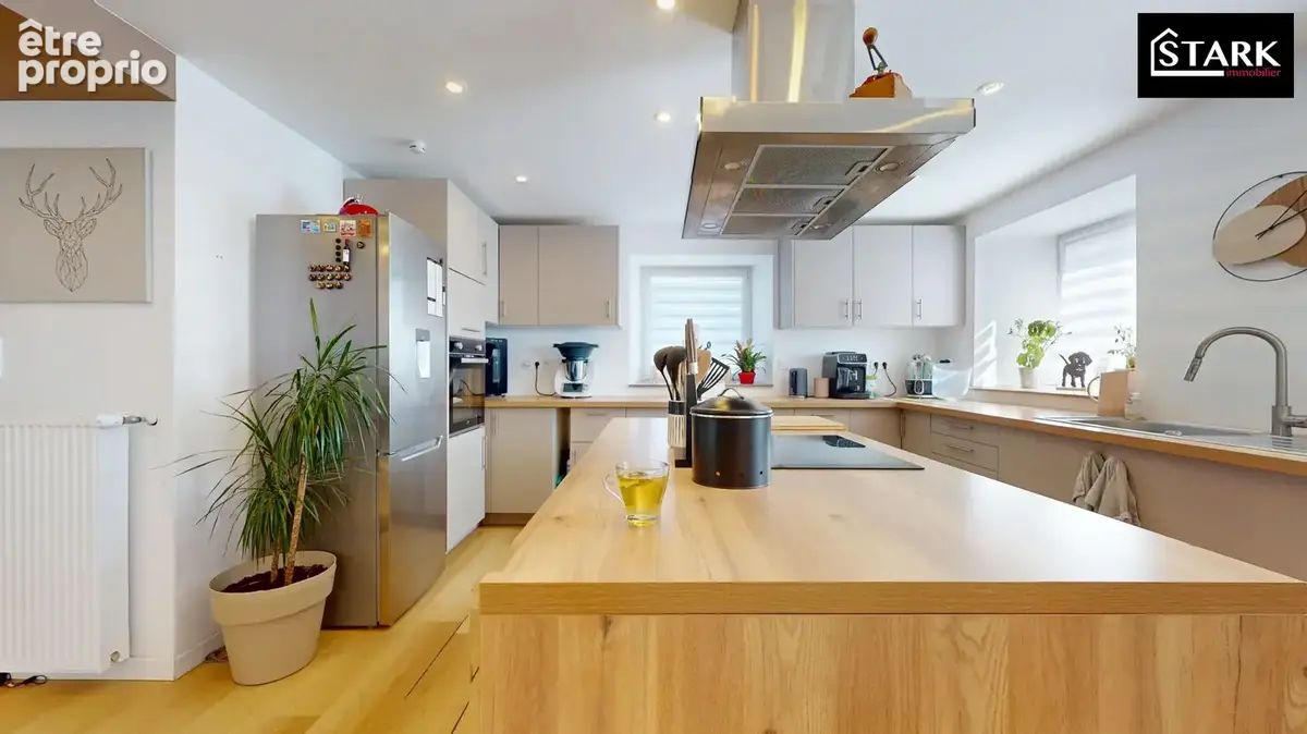 Maison 7 pièces 165 m² à vendre à Rougemont-Le-Chateau (90110) - photo 9