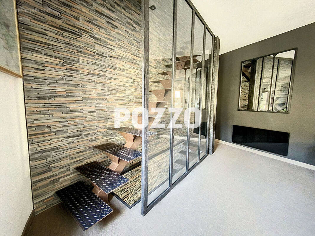 Maison T5 (138 m²) à vendre à GRANVILLE - photo 8