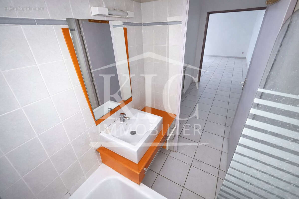 Appartement à CARCASSONNE