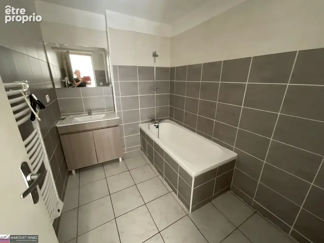 Lumineux appartement T3 en duplex de 99 m² - Quartier Jean-Moulin, Béziers - photo 6