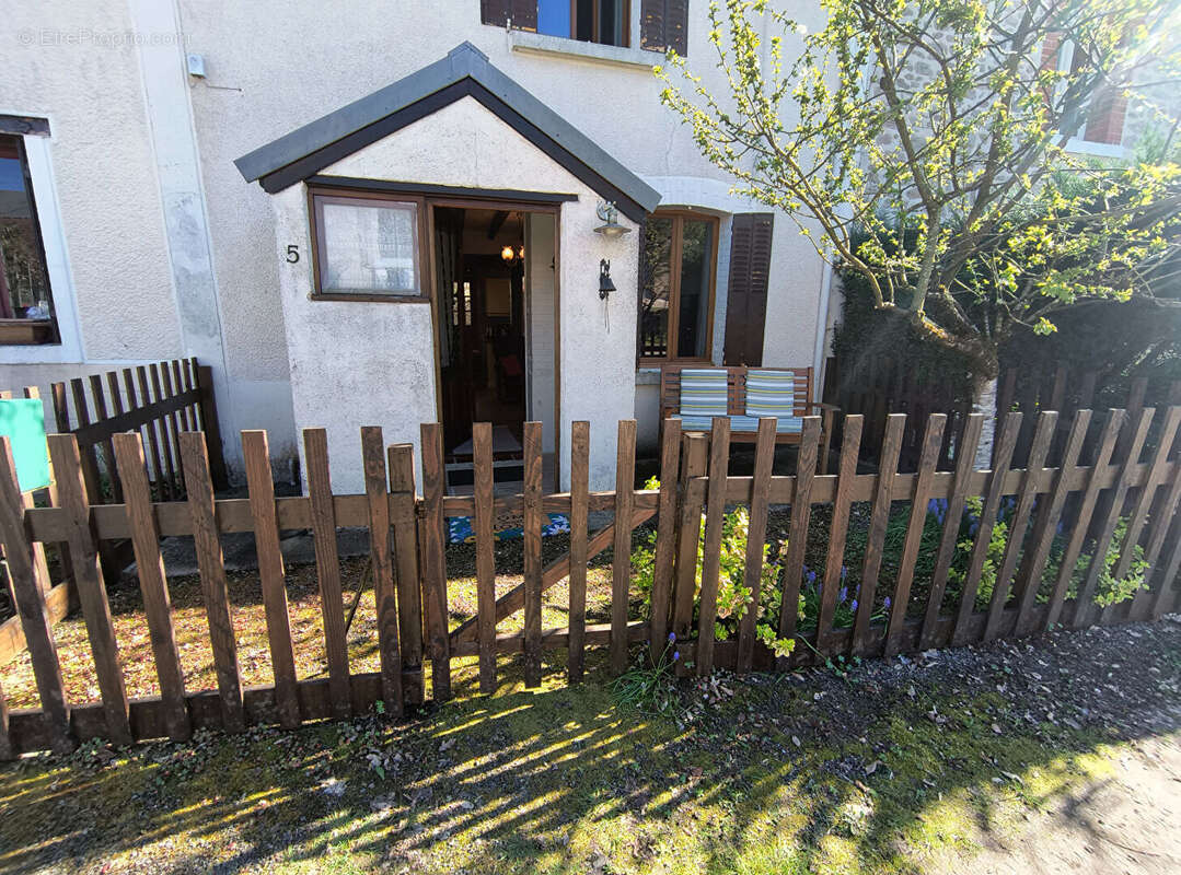 Maison à LA SOUTERRAINE