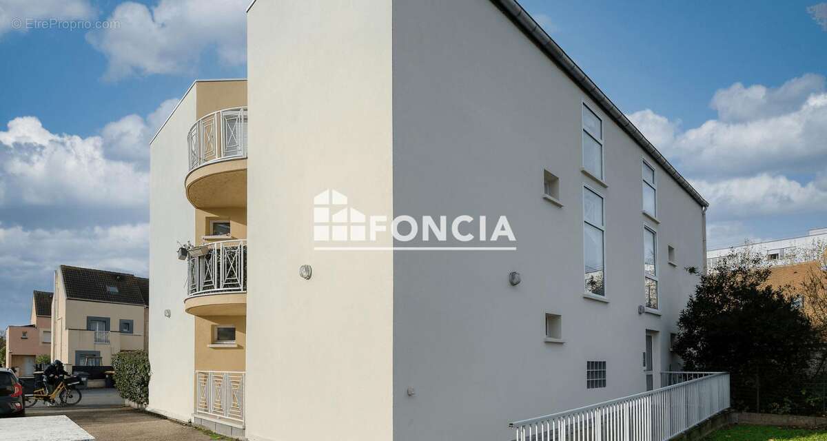 Appartement à VIRY-CHATILLON