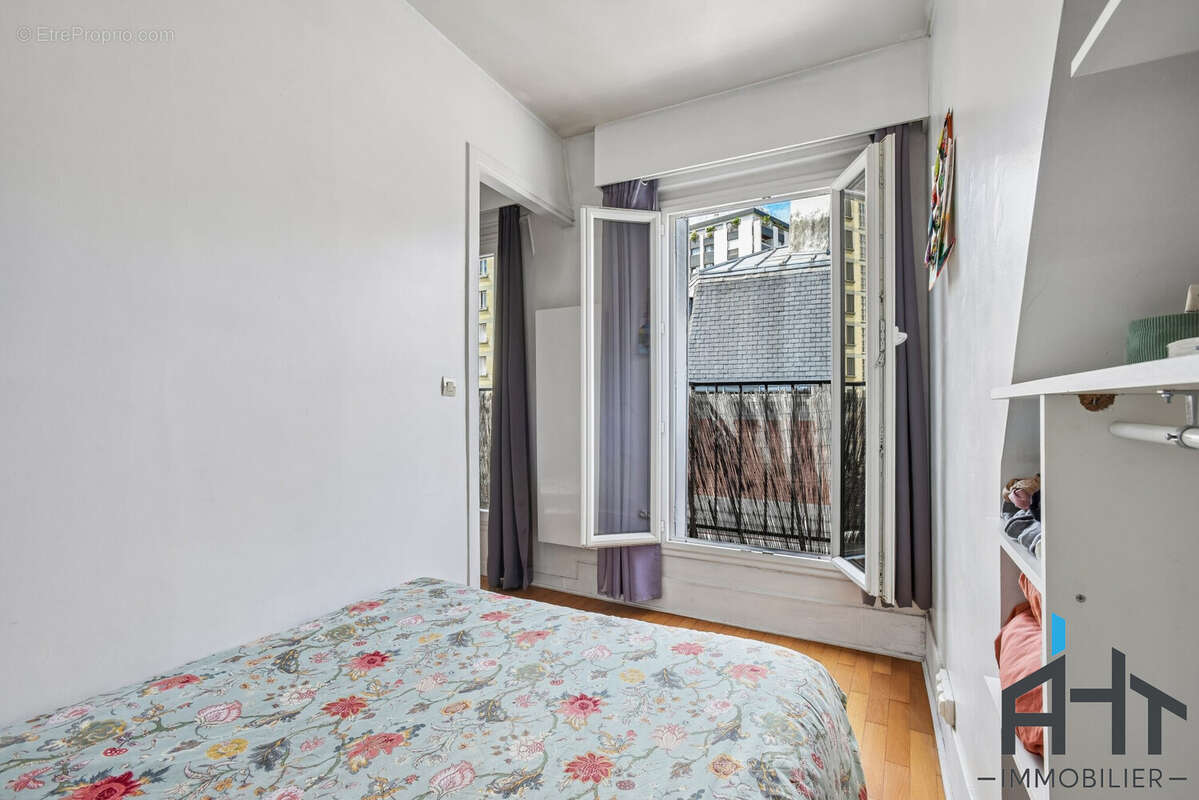 Appartement à PARIS-12E