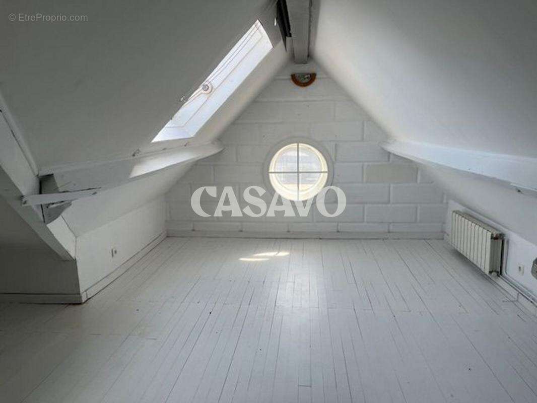 Maison à DECINES-CHARPIEU