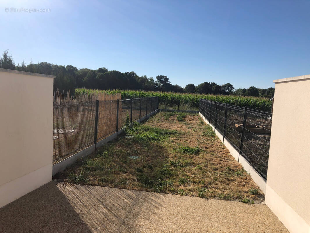 Appartement à CHECY