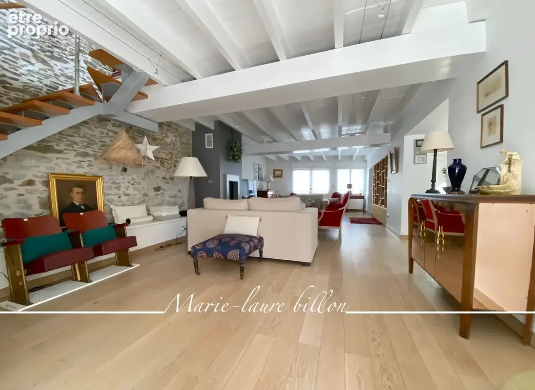 Maison de type 6 à vendre sur SAINT GILLES CROIX DE VIE (85), Maison de ville avec terrasse et garage - photo 2