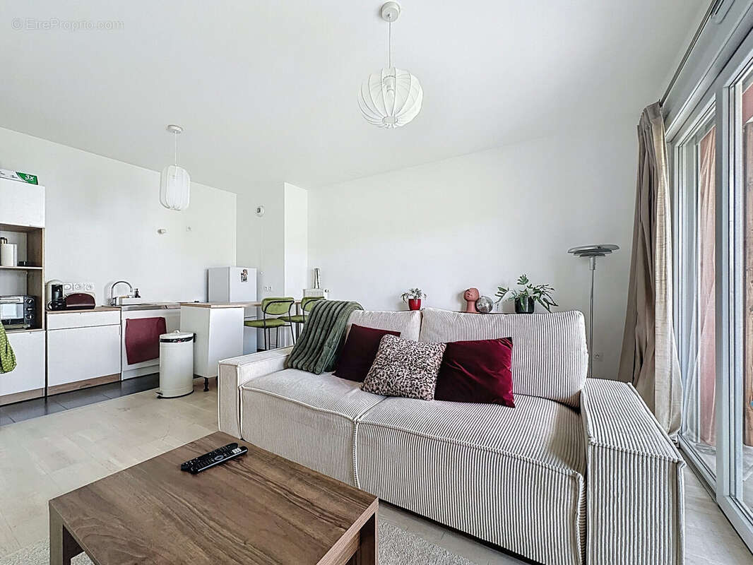 Appartement à BEZANNES