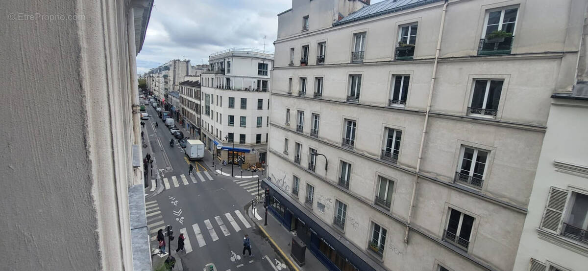 Appartement à PARIS-11E