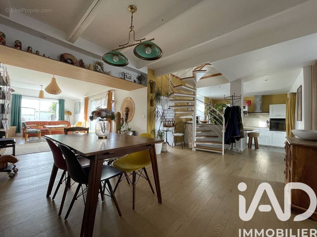 Photo 1 - Maison à BELZ