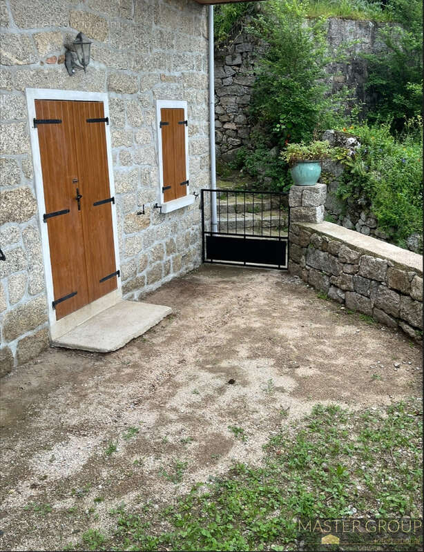 Maison à FOZZANO