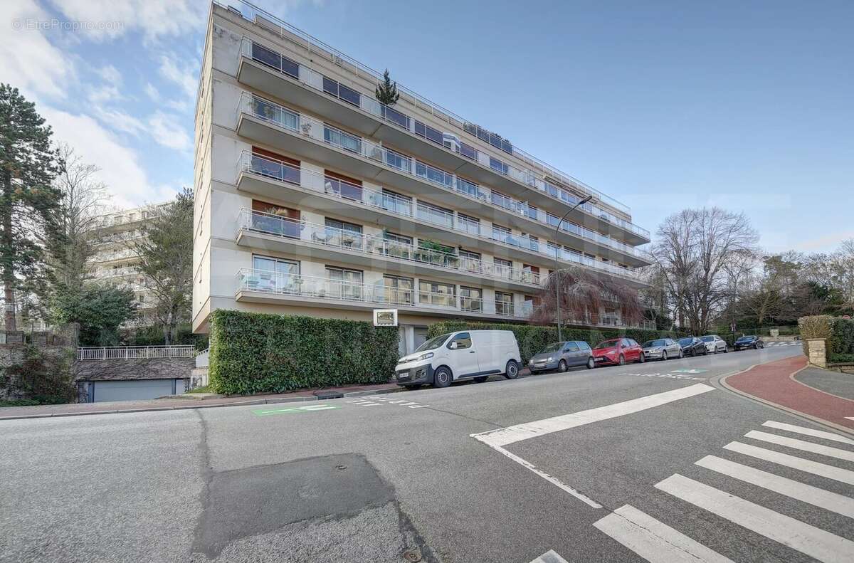 Appartement à SAINT-GERMAIN-EN-LAYE