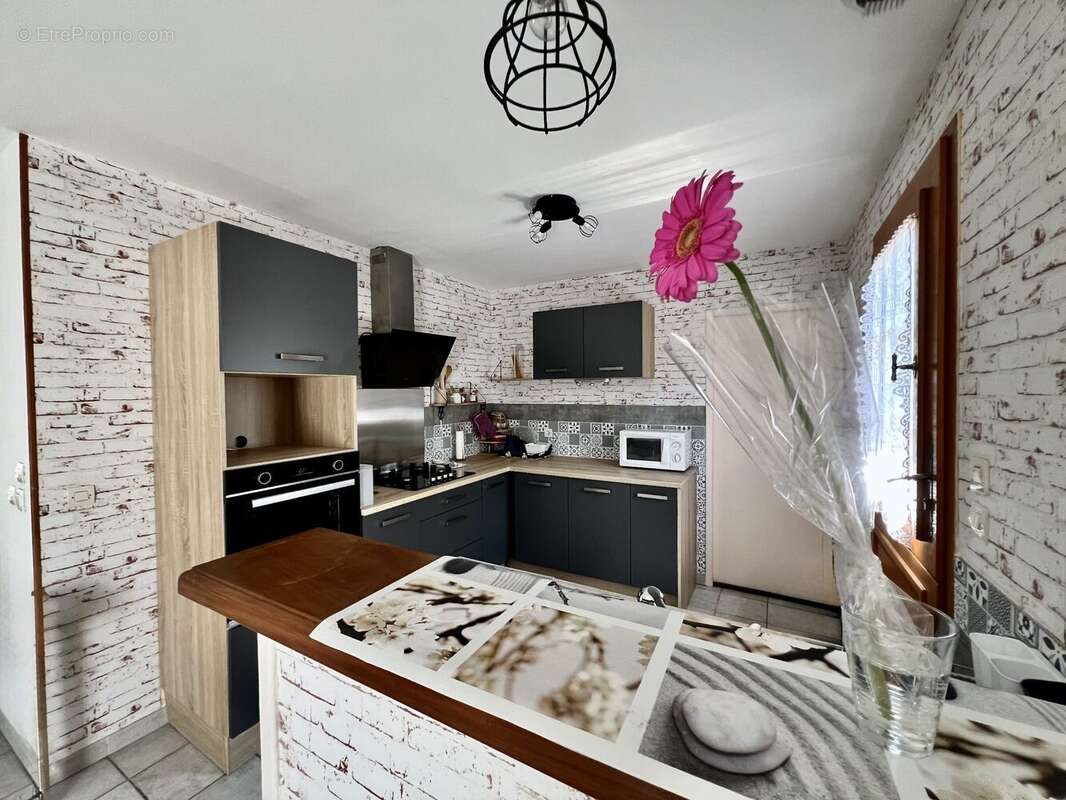 Maison 115 m² à Villermain  - photo 4
