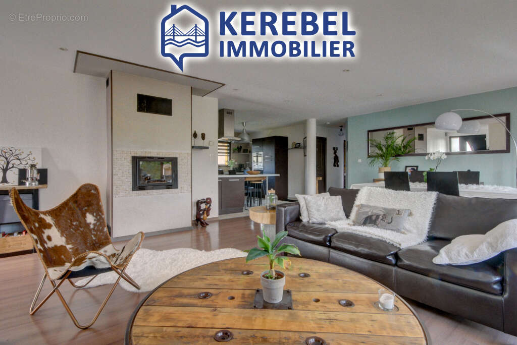 Maison à SAINT-URBAIN