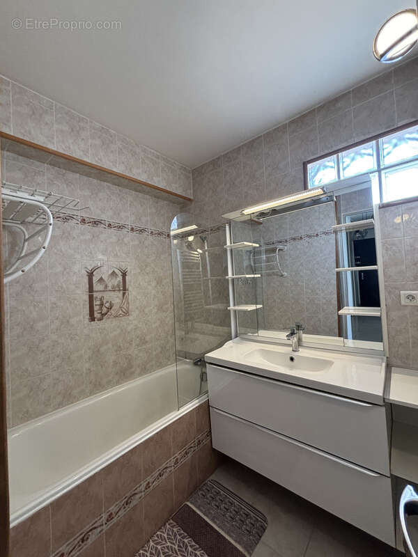Appartement à ROMANS-SUR-ISERE