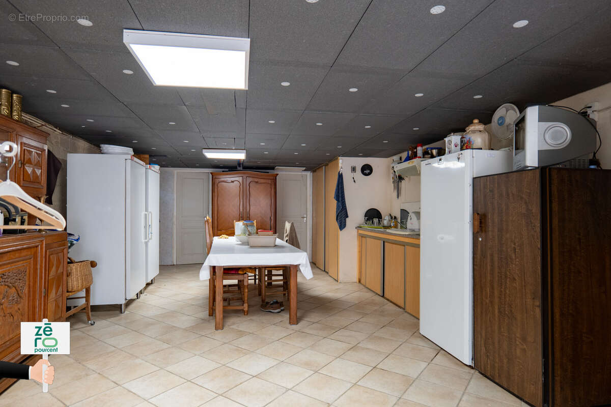 Maison à LES MAGNILS-REIGNIERS