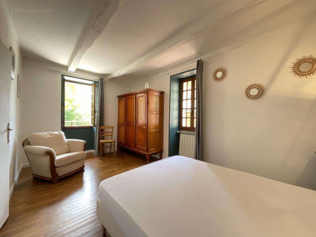 Maison à SAINT-MARTIN-LABOUVAL