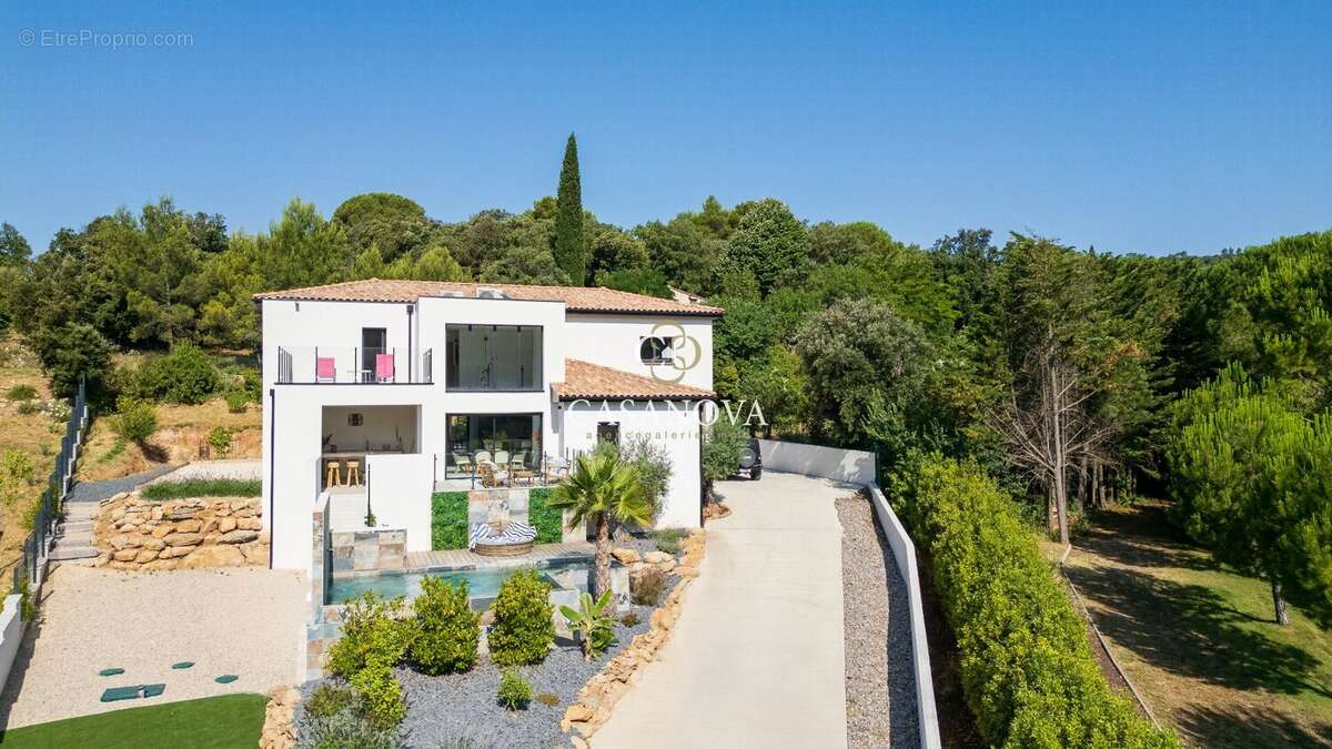 VUE PANORAMIQUE, dans un environnement calme et verdoyant sans être isolé, VILLA CONTEMPORAINE 2023 située dans un quartier rési - photo 11