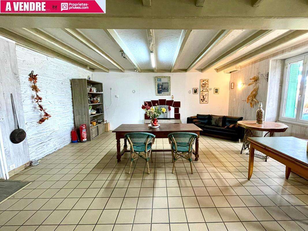 Maison de bourg 170m2  St Marie - photo 5