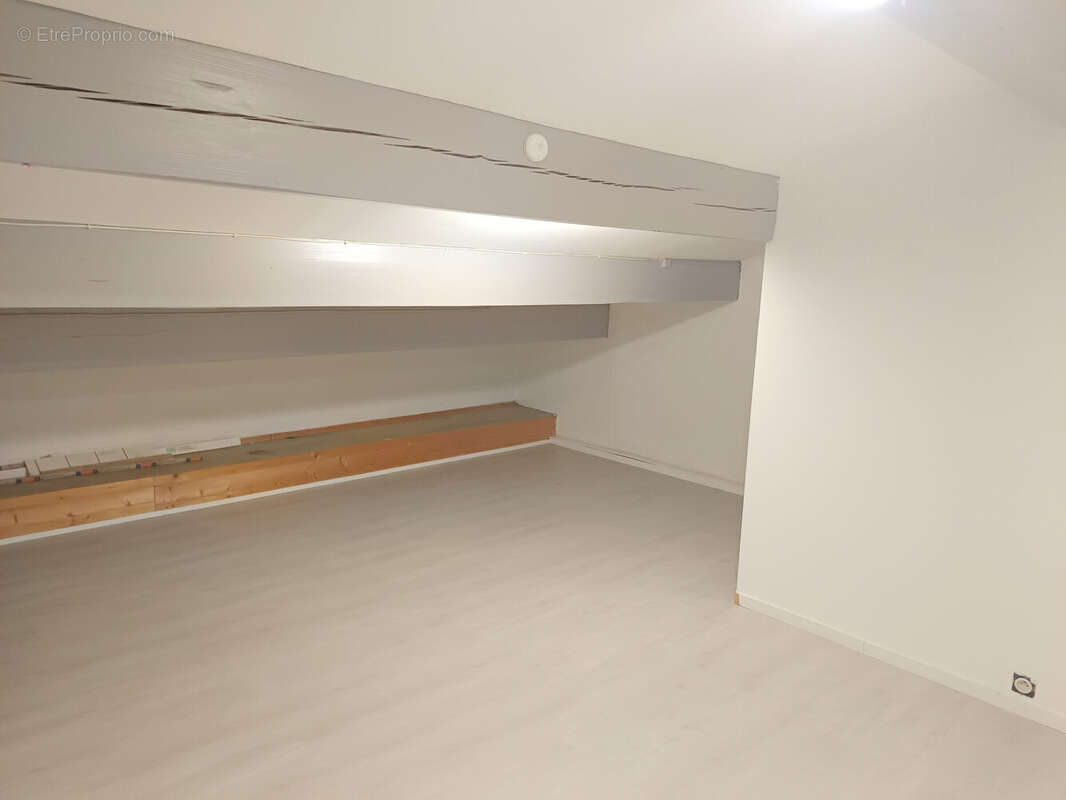 Maison 78 m² à Sainte-Terre  - photo 6