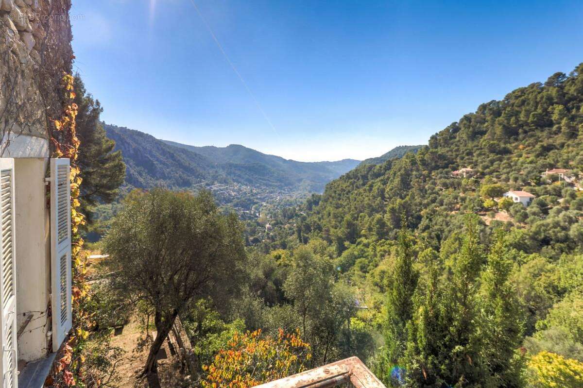 Appartement à PEILLON