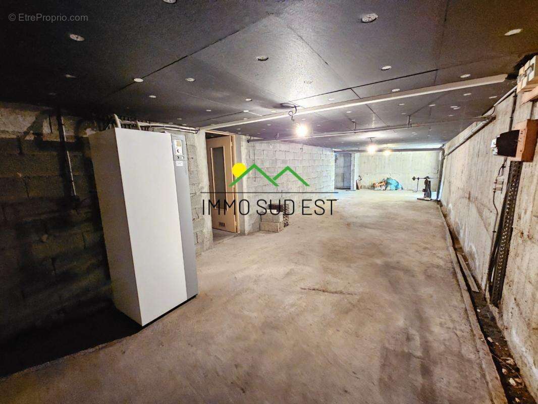 Maison à PONT-DE-L&#039;ISERE