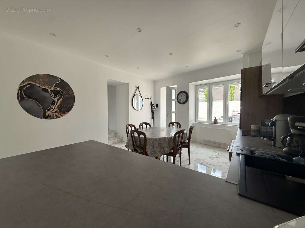 Belle maison dans Beau Village - photo 3