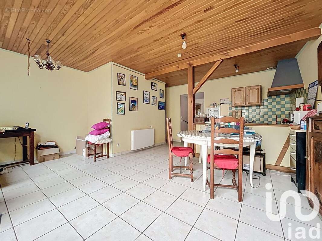 Photo 7 - Appartement à LA VILLE-ES-NONAIS