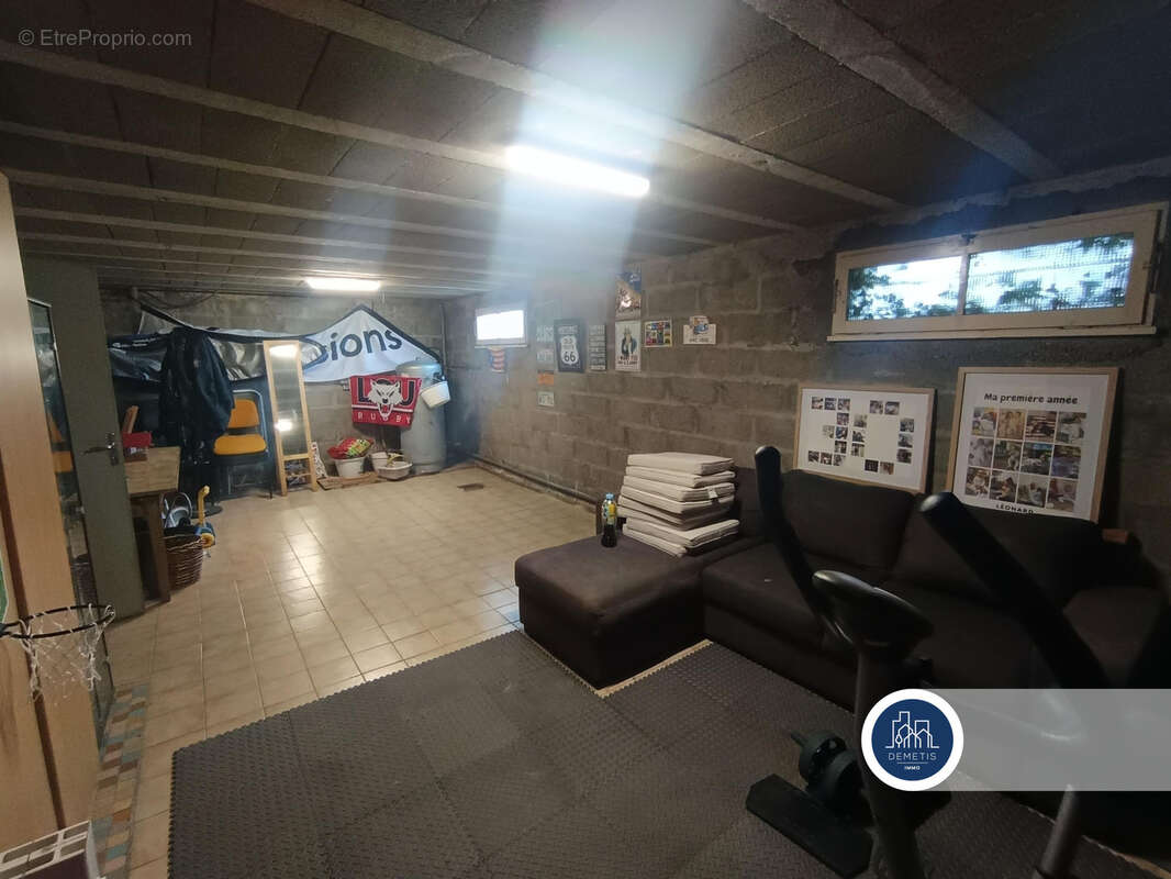 Maison à SARGE-LES-LE-MANS