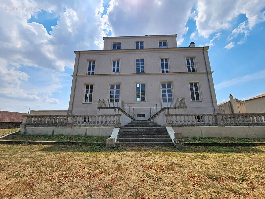 Maison à LES SORINIERES