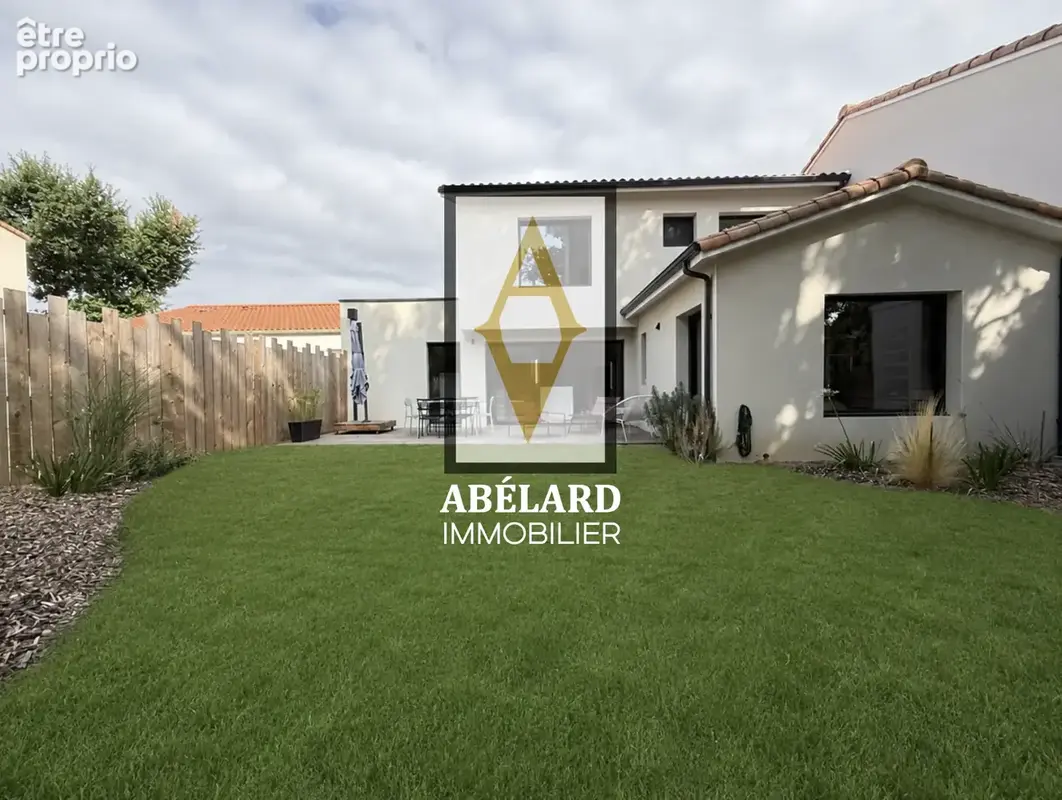 Photo Maison à Clisson au prix de 440 800€