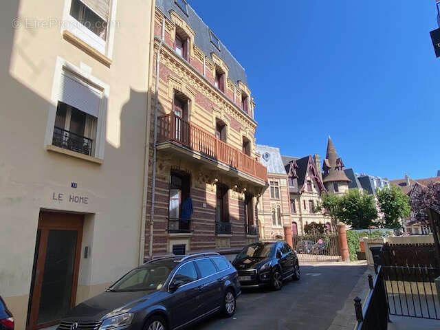 Appartement à TROUVILLE-SUR-MER