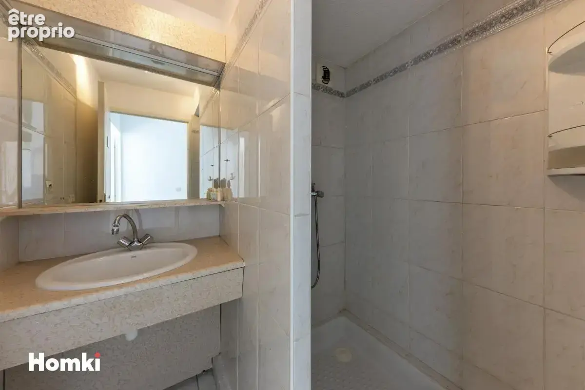 Appartement T4 de 89 m² à Saint-Raphaël 83700, Chemin Aurélien - photo 8