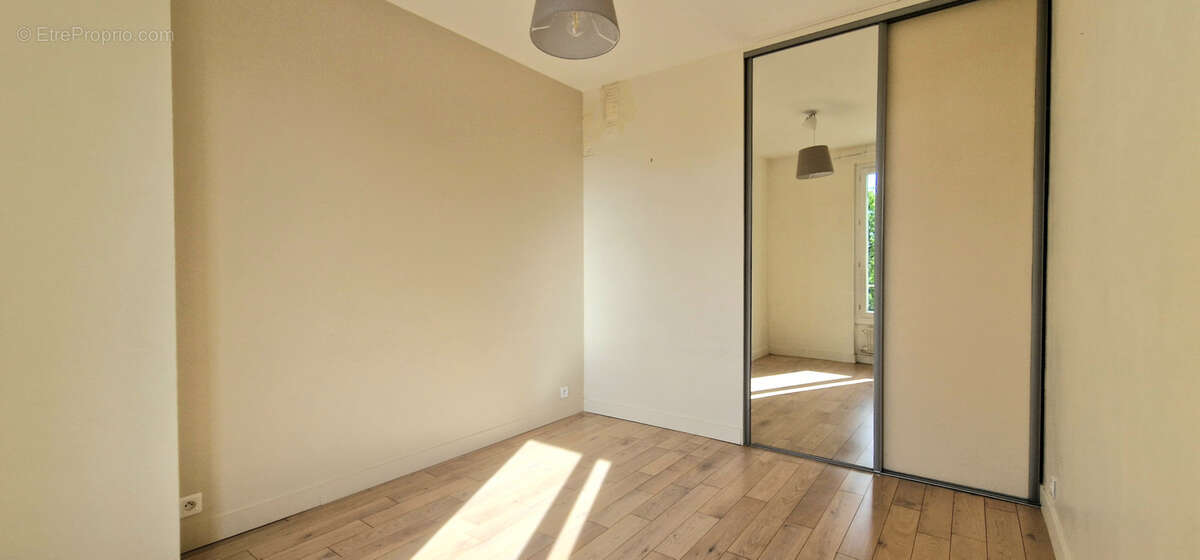 Centre-Ville - Appartement 4 Pièces - photo 9