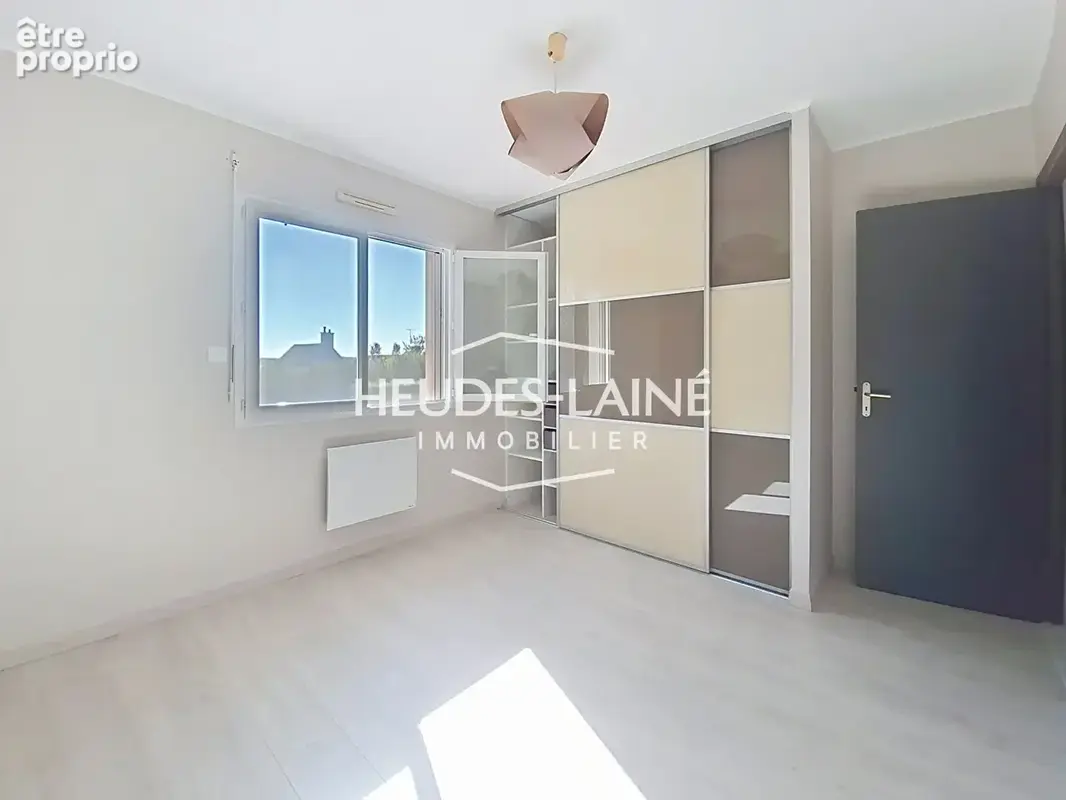 Maison 4 chambres - 105 m2 avec sous-sol et jardin  50220  JUILLEY - photo 5