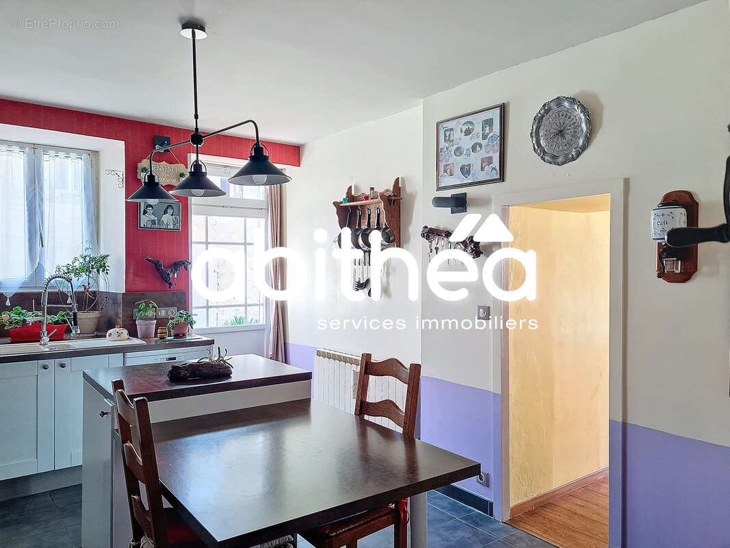 Maison à SAINT-FORT-SUR-GIRONDE