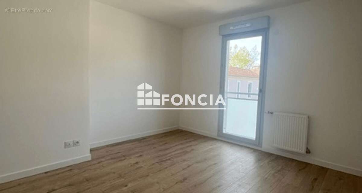 Appartement à RILLIEUX-LA-PAPE
