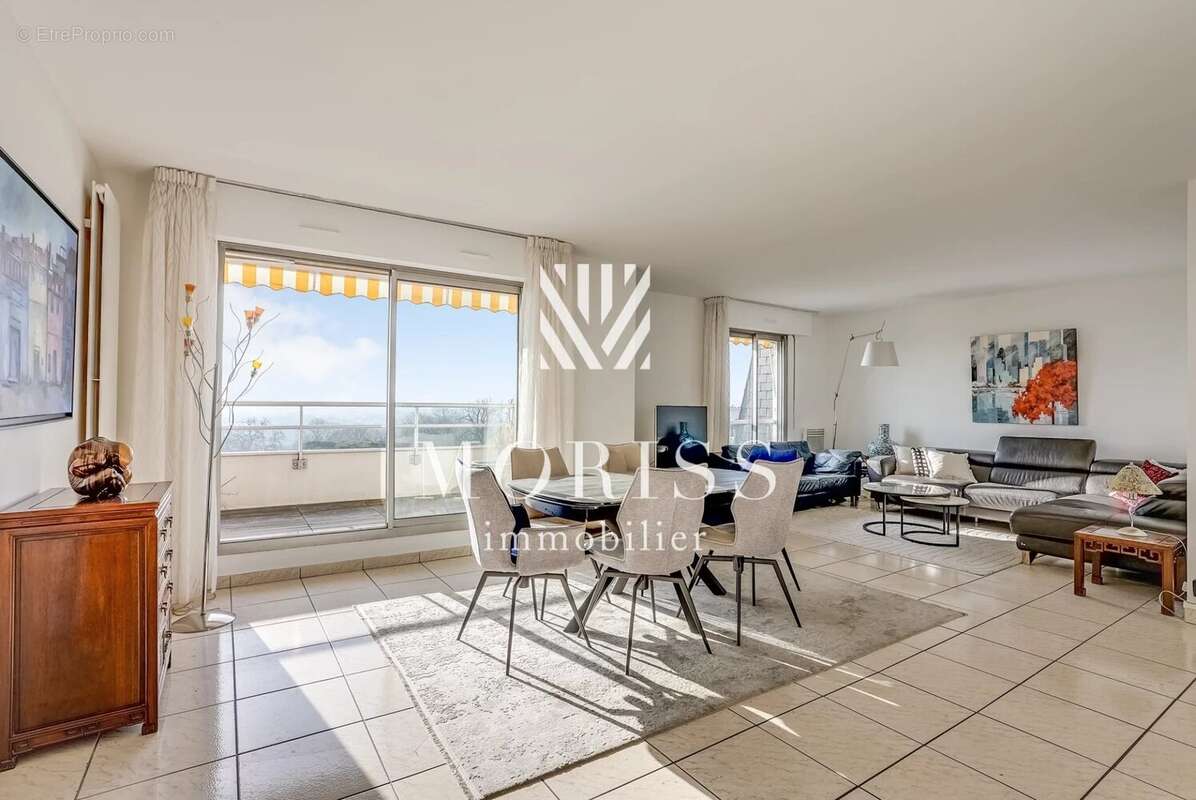 Appartement à NOGENT-SUR-MARNE