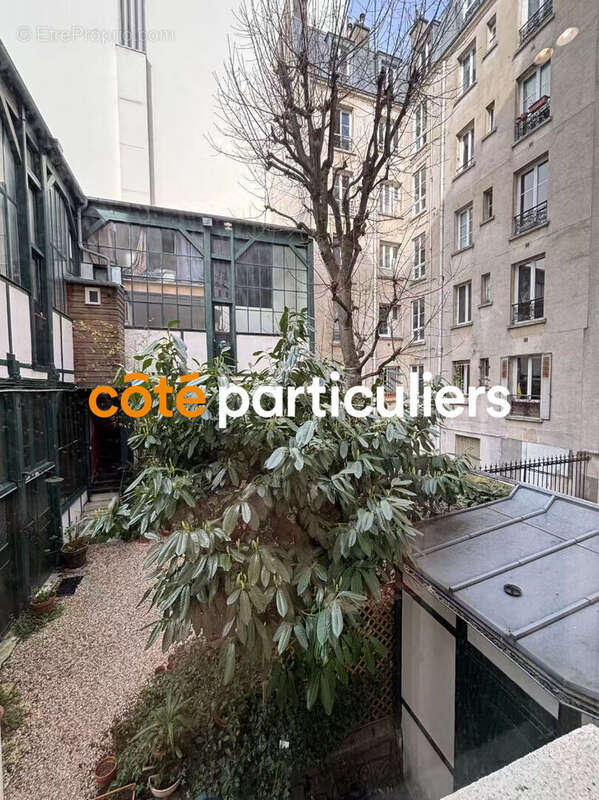 Appartement à PARIS-14E