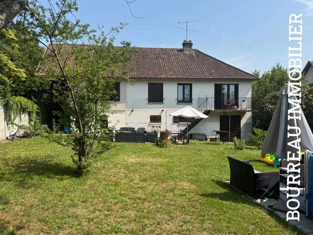 Maison à JOIGNY