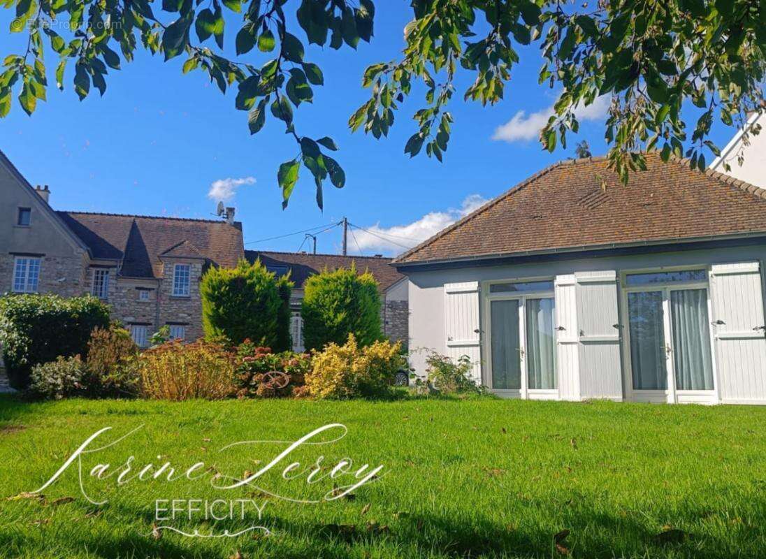 Maison à MAREIL-EN-FRANCE