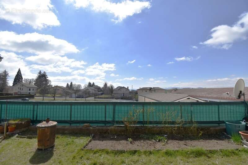 Maison à SAINT-AGREVE