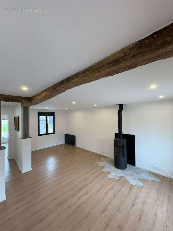 Maison à SEMOY