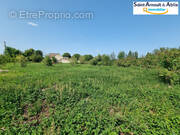 Terrain à AUNAY-SOUS-AUNEAU