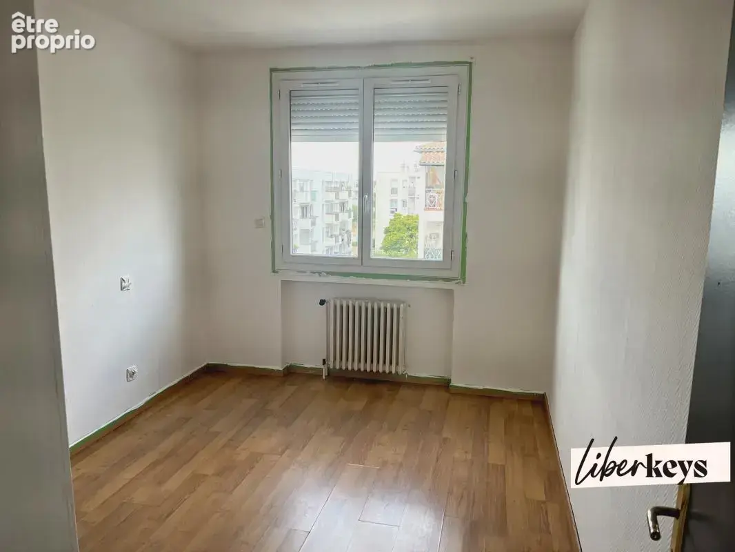 Appartement T4 lumineux avec balcon, parking et cave – Toulouse Les Izards - photo 2