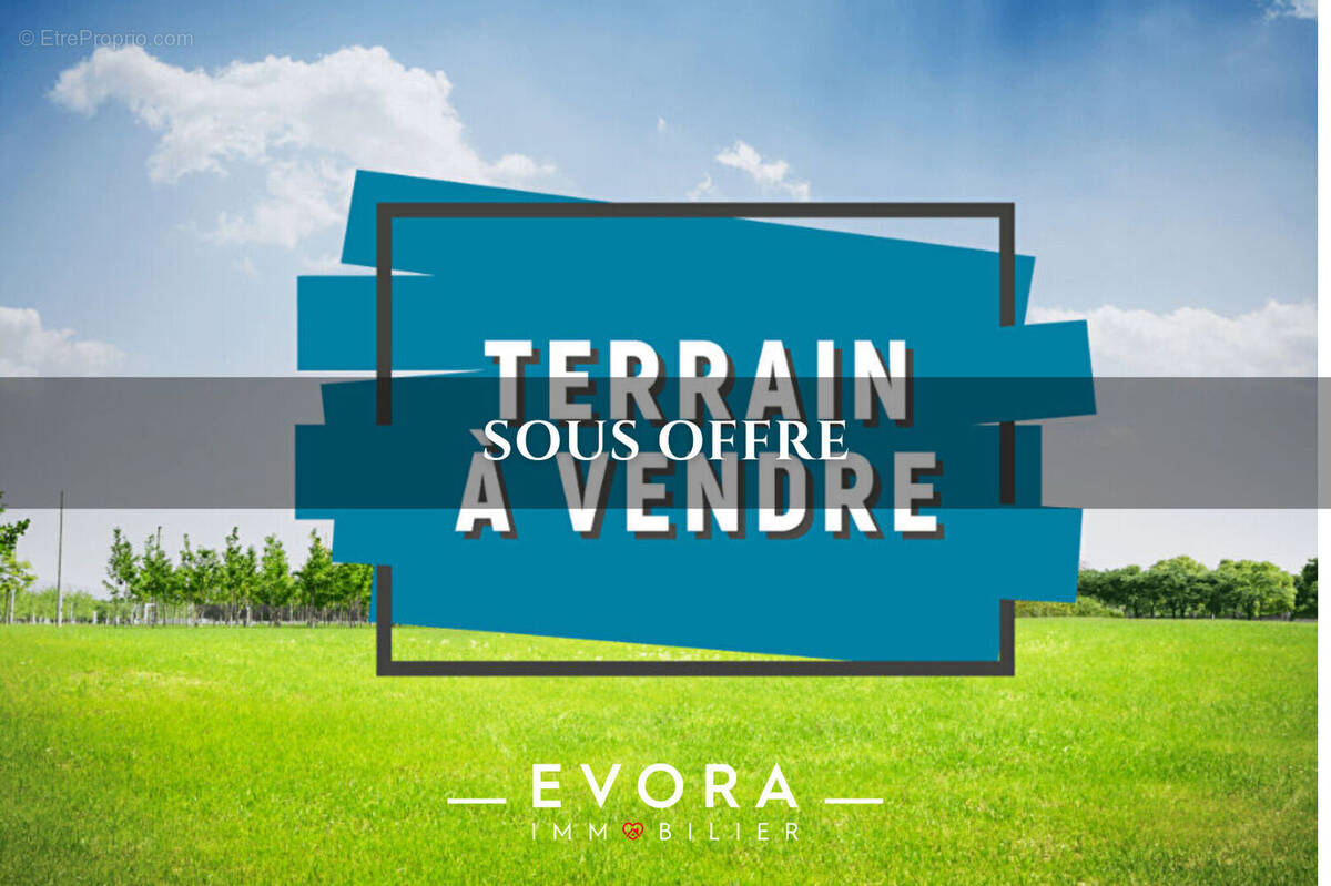 Terrain à VITRY-SUR-ORNE