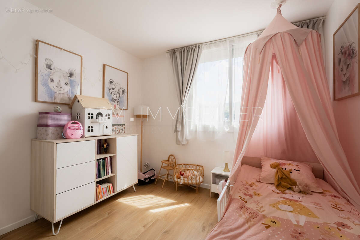 Appartement à MARSEILLE-9E