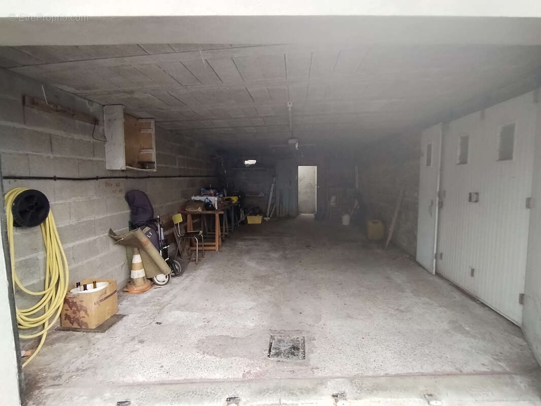 Maison à DONVILLE-LES-BAINS