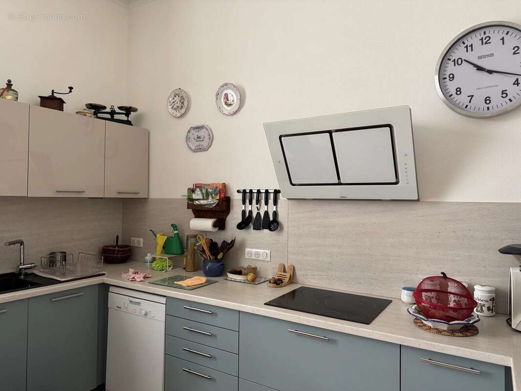NANTES Boulevard Guist'hau Grand appartement familial. Volumes rares - photo 7