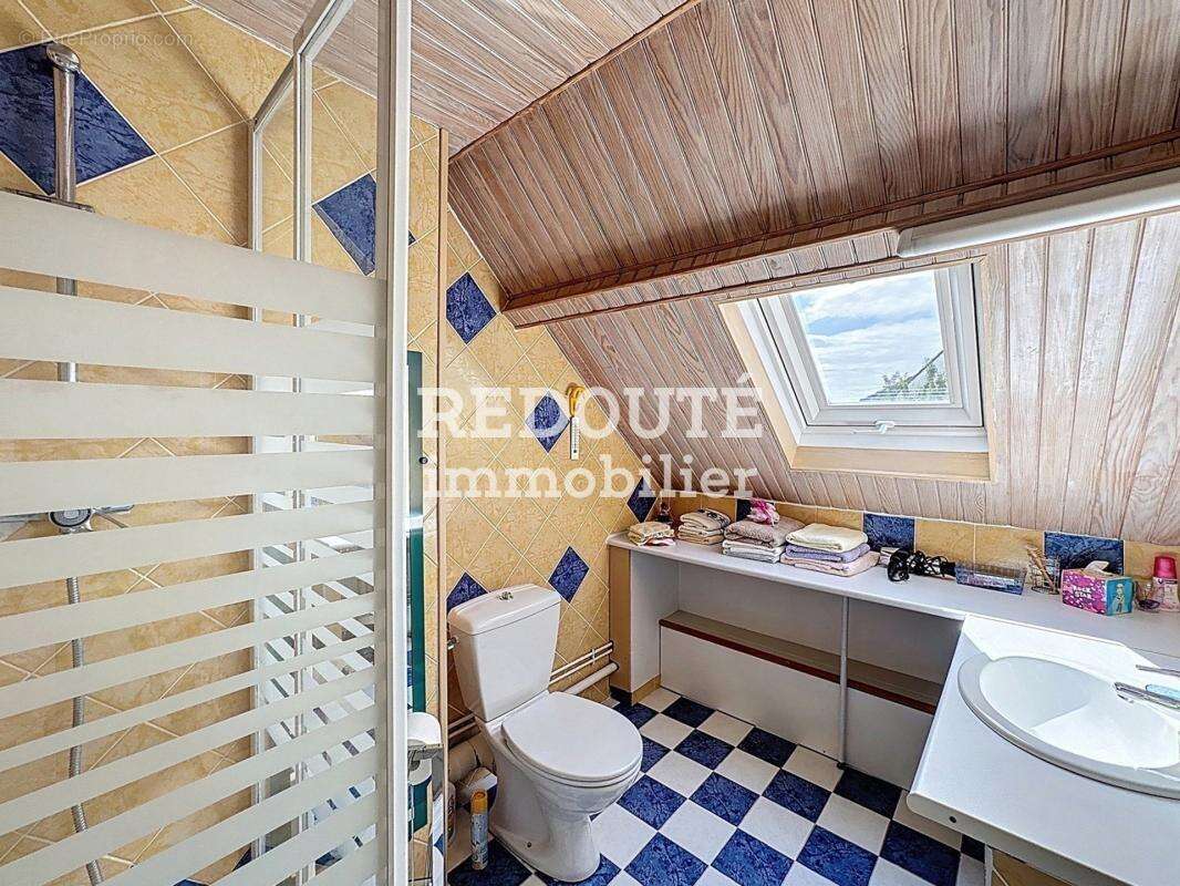 Maison à LA NEUVILLE-AUX-LARRIS